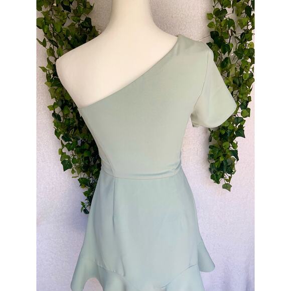 TCEC Green Pastel One Sleeve Ruffle Asymmetrical Mini Dress Women's Size Small - Picture 9 of 10
